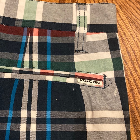 NWT Volcom Mens Shorts Plaid 29” Waist 10” Inseam NEW EASTER - Picture 6 of 10